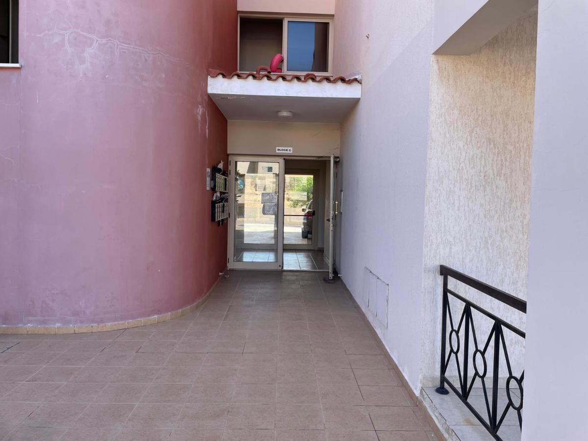 Kings Resort 1 Bedroom Apartment Πάφος Εξωτερικό φωτογραφία